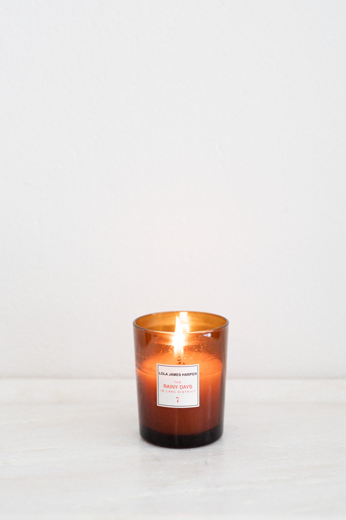 Rainy Days in the Lakes District N.7 Candle
