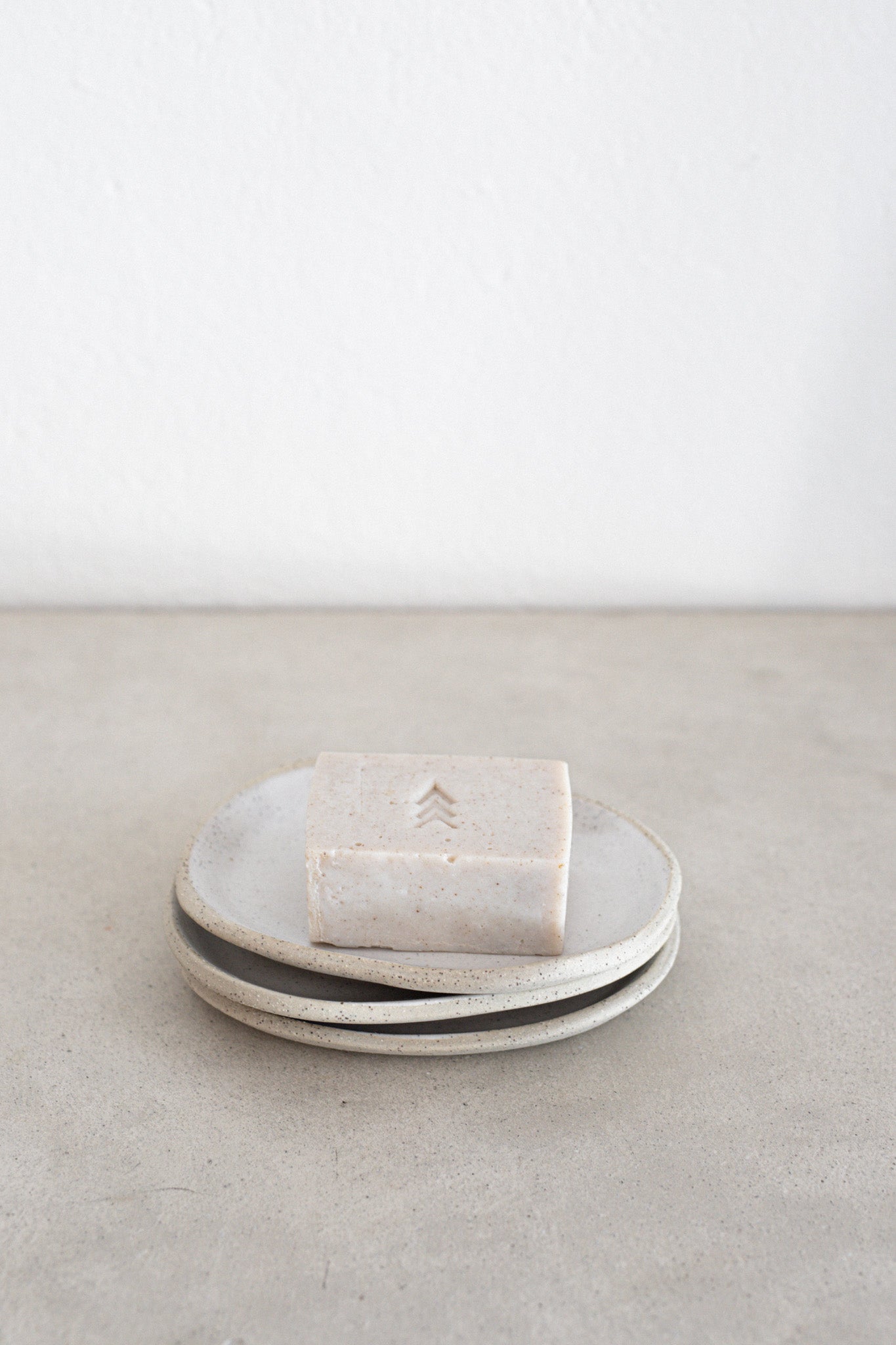 Oval Soap Dish | White on Stone